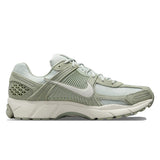 Nike Zoom Vomero 5 - Solewhat