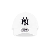 New Era New York Yankees League Basic 9FORTY Adjustable Cap