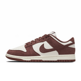 Nike Dunk Low (Womens)