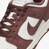 Nike Dunk Low (Womens)